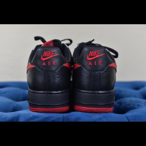 Men’s 9.5 AF1 Gray Blk/Varsity Red 07’ - Picture 2 of 7
